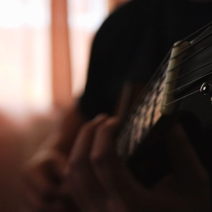 蝴蝶忍被❌吸乳脱内内漫画
